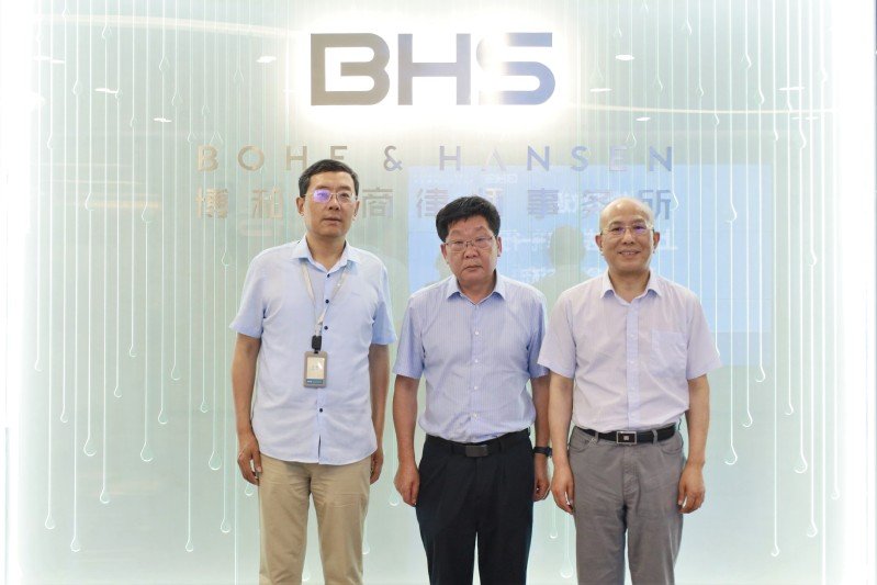 为落实高校访企拓岗促就业专项行动