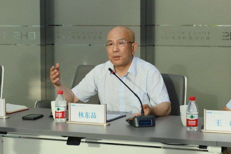 拓宽法学专业毕业生就业渠道